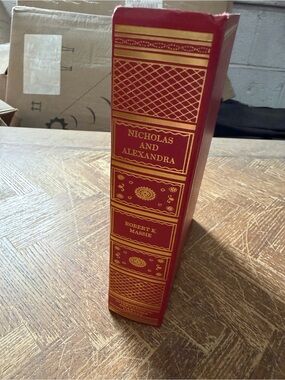 Nicholas and Alexandra Vintage International Collectors Library Classic Book